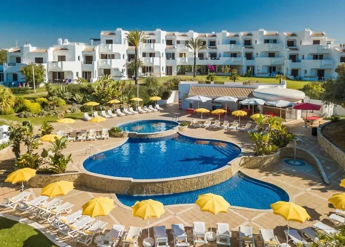 Myinzu - Club Village Garden Appartement