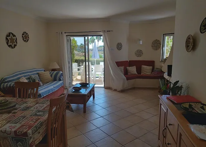 Myinzu - Club Village Garden Appartement